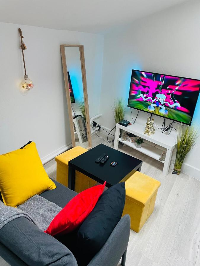 studio de 25 m2 rénové à 5 min de la gare idéal Bordéus Exterior foto